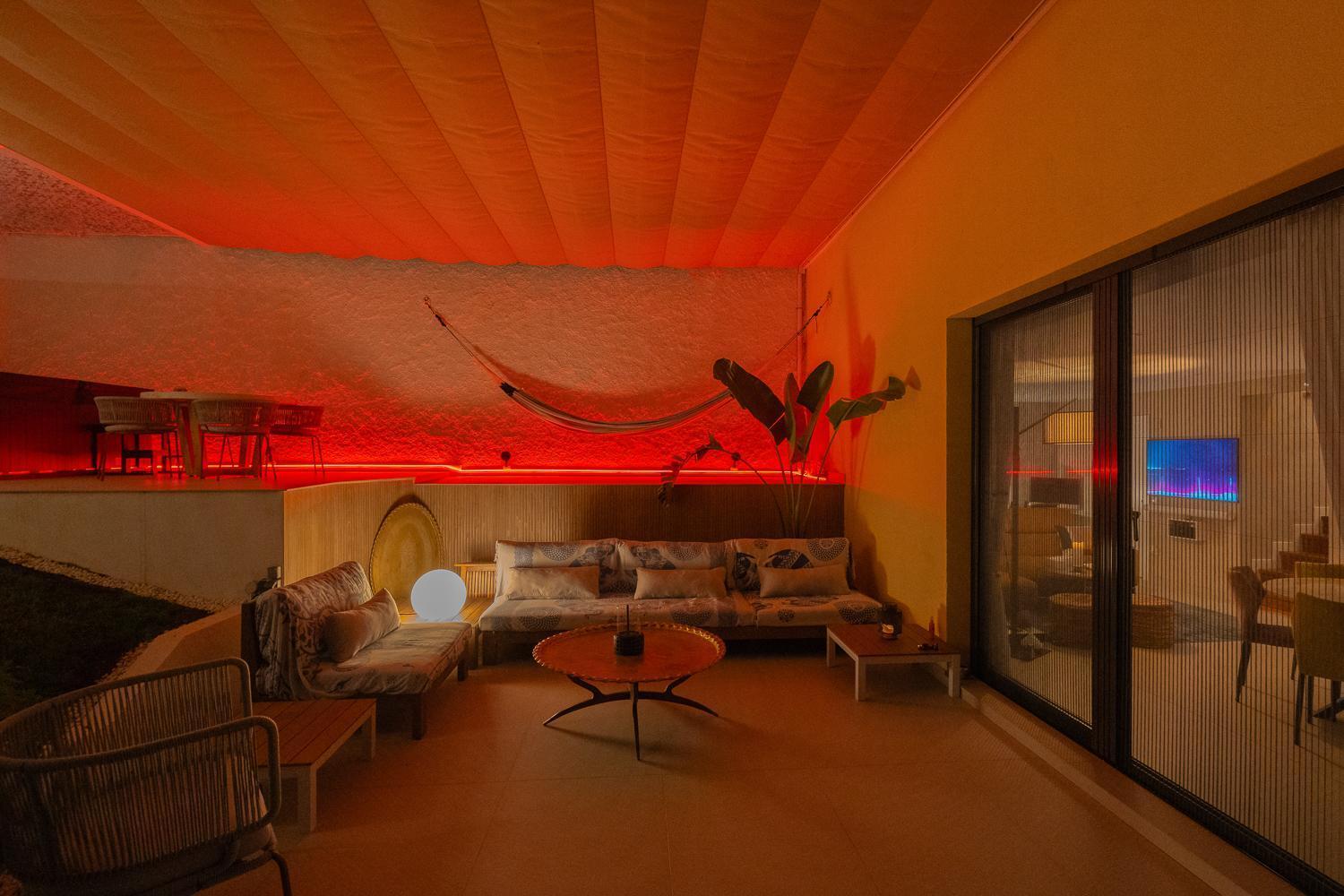 Private 250Sqm Garden Duplex, Jacuzzi, Cinema, Sea View Escape Lejlighed Torremolinos Eksteriør billede
