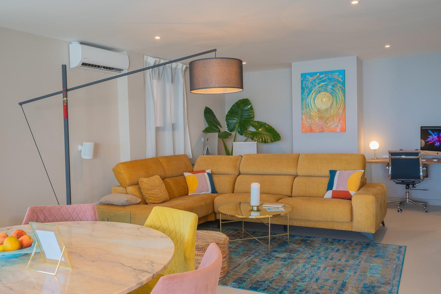 Private 250Sqm Garden Duplex, Jacuzzi, Cinema, Sea View Escape Lejlighed Torremolinos Eksteriør billede