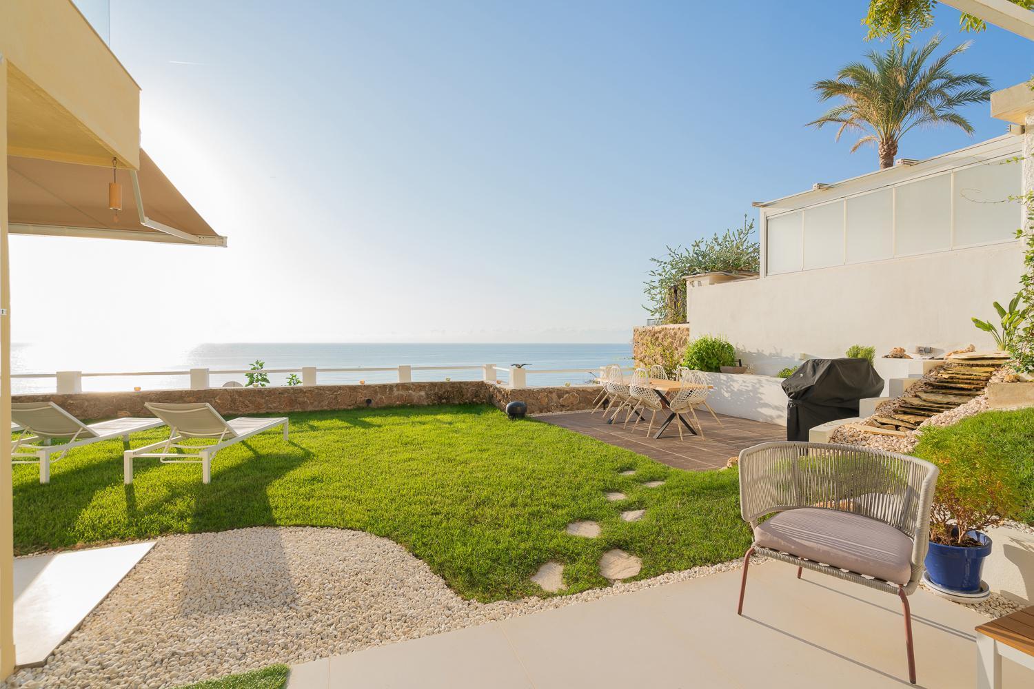 Private 250Sqm Garden Duplex, Jacuzzi, Cinema, Sea View Escape Lejlighed Torremolinos Eksteriør billede