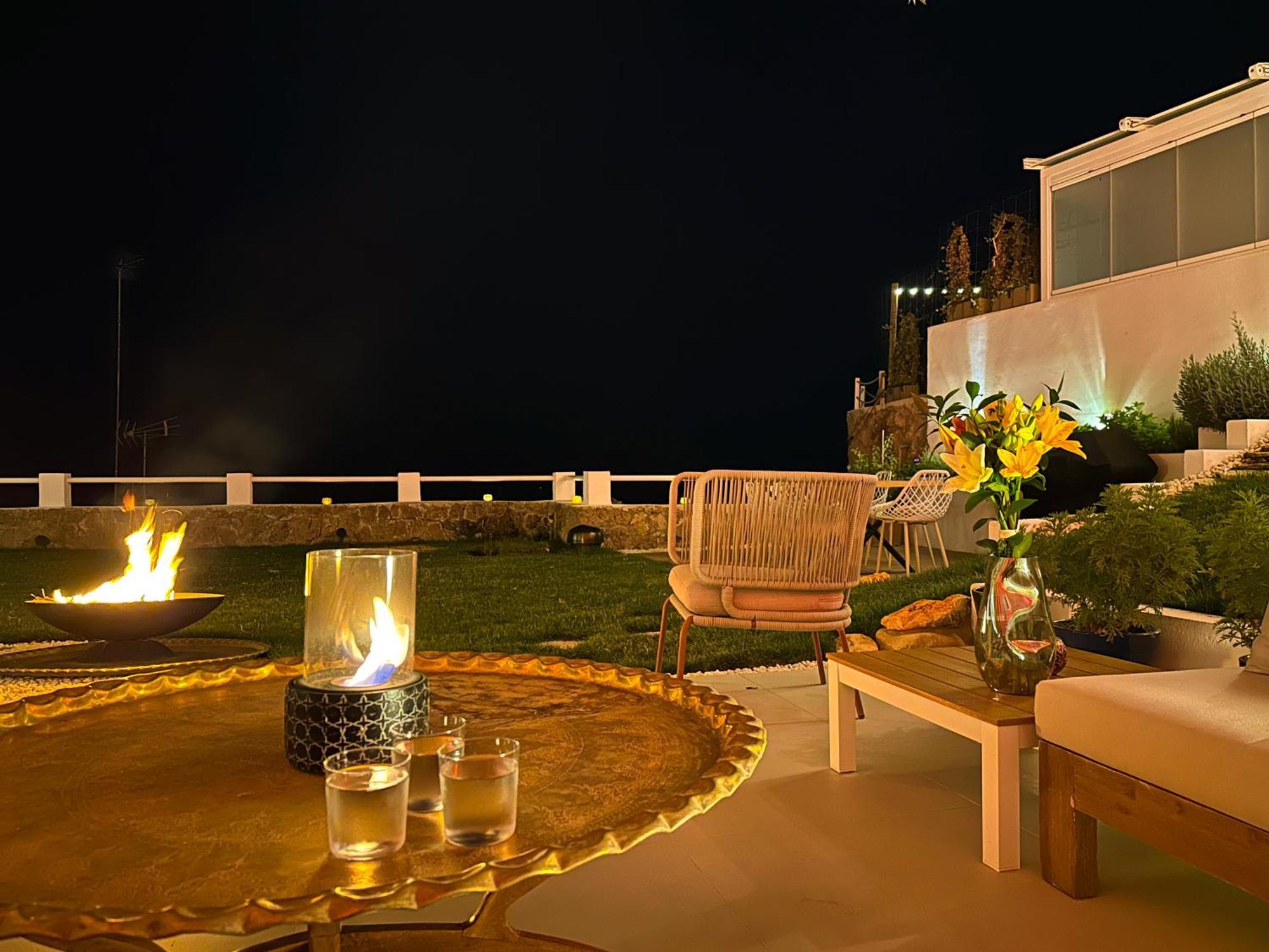 Private 250Sqm Garden Duplex, Jacuzzi, Cinema, Sea View Escape Lejlighed Torremolinos Eksteriør billede