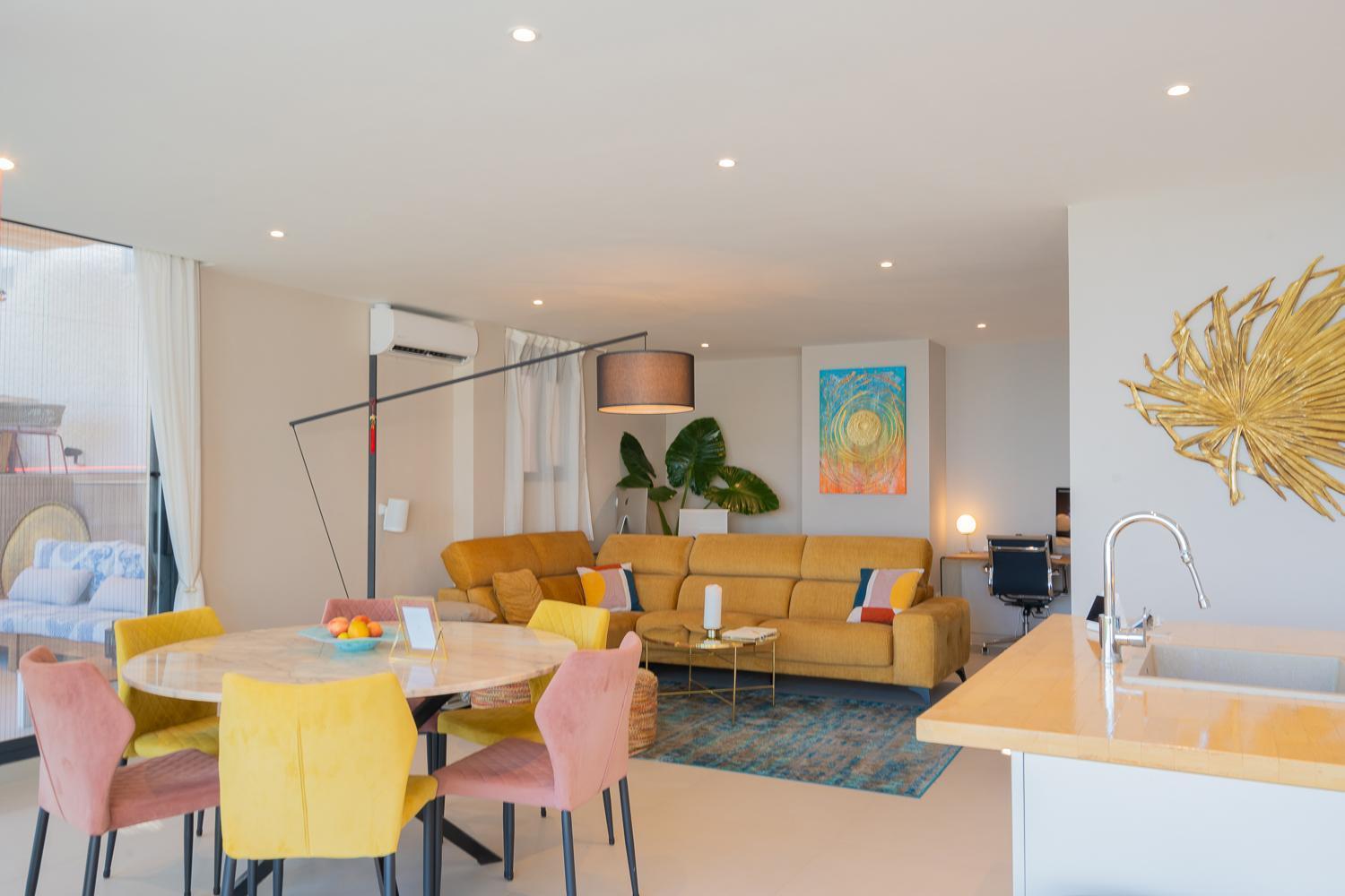 Private 250Sqm Garden Duplex, Jacuzzi, Cinema, Sea View Escape Lejlighed Torremolinos Eksteriør billede